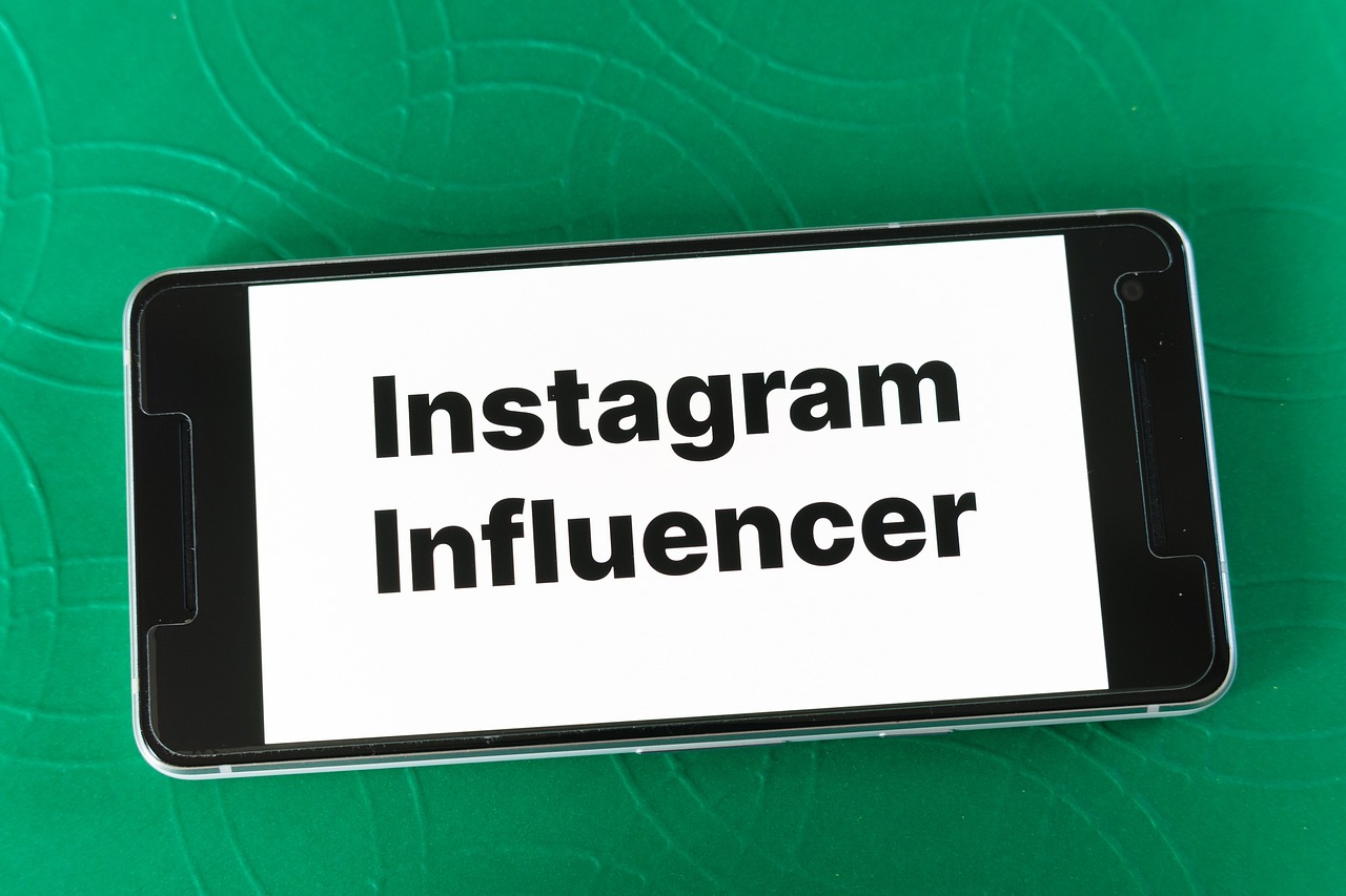Los influencers españoles que arrasan en 2026: quién sube, quién cae y qué tendencias marcan el año